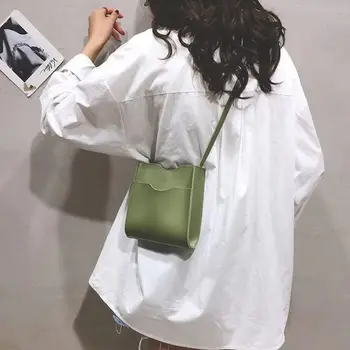  Дамски чанти през рамо с кофа квадратна, обикновен външен джоб от изкуствена кожа 2021 година, нови дизайнерски универсални чанти през рамо, портфейл за монети